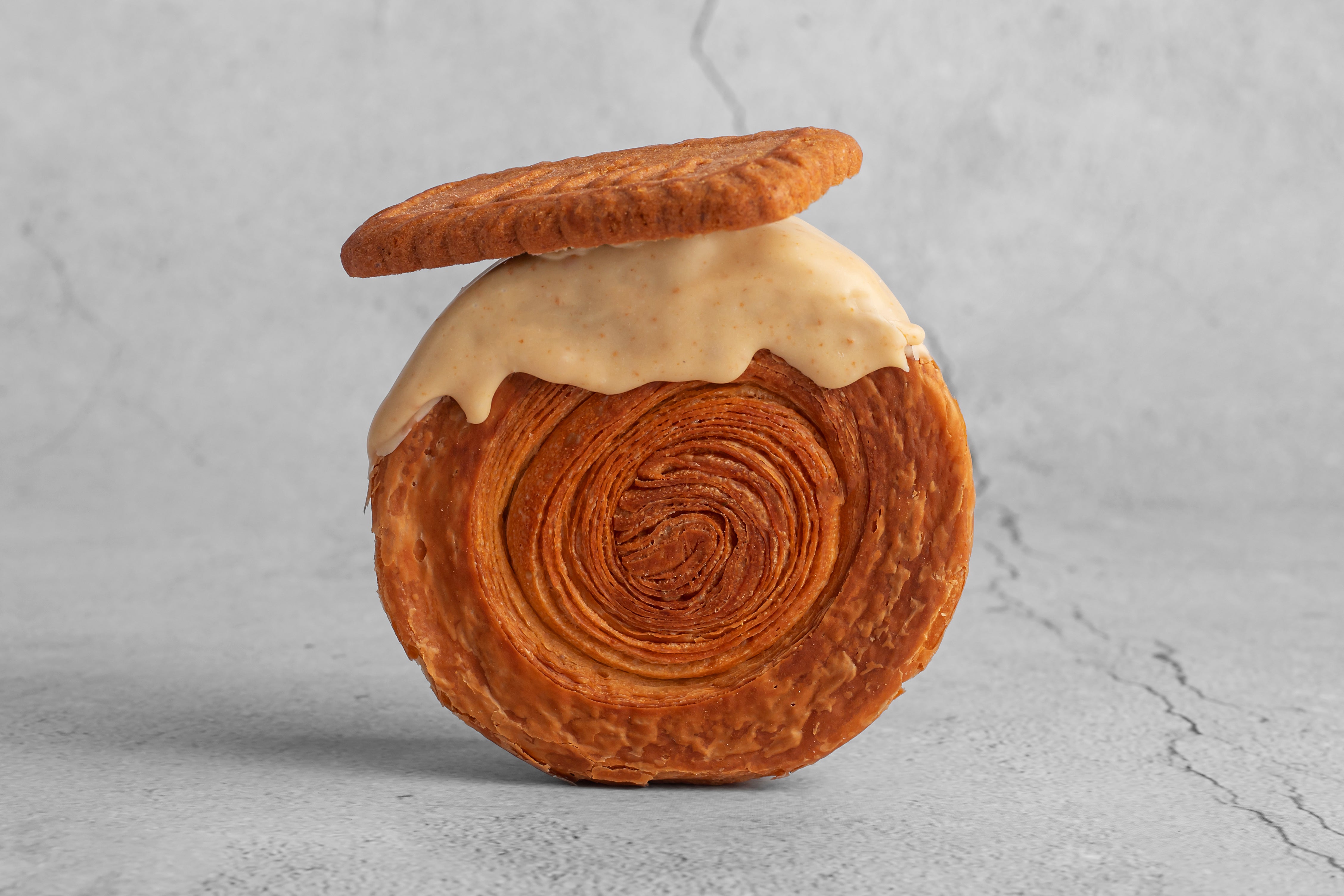 Biscoff Round Croissant