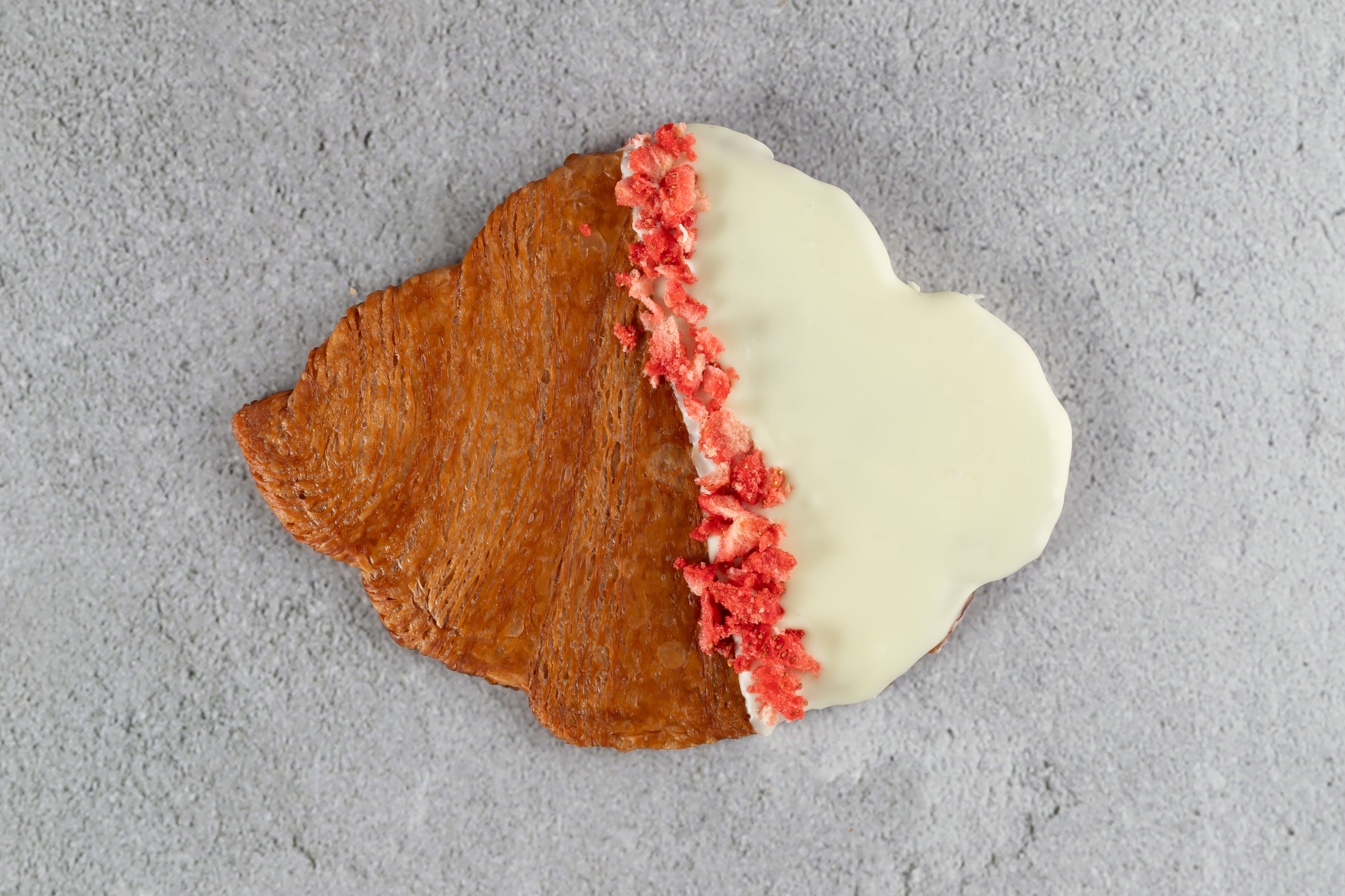 Strawberry & White Chocolate Flat Croissant